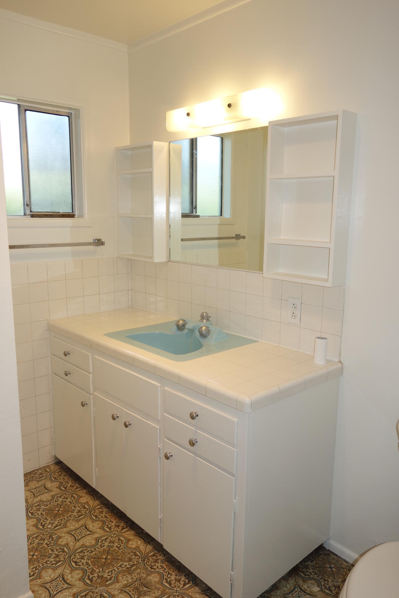6836 Fortuna Road Goleta, CA 93117 - Photo 10 of 23 Master Bath