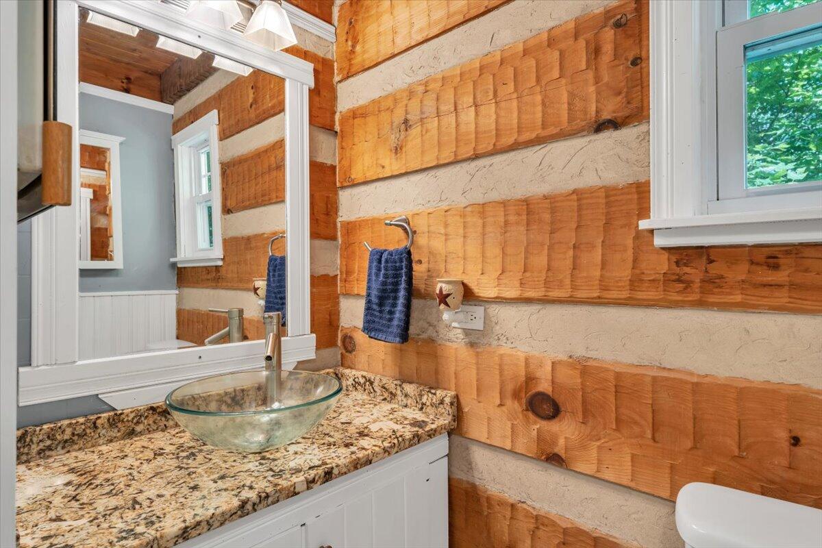 5750 Bandy Road Roanoke, VA 24014 - Photo 26 of 83 26-MIB00168