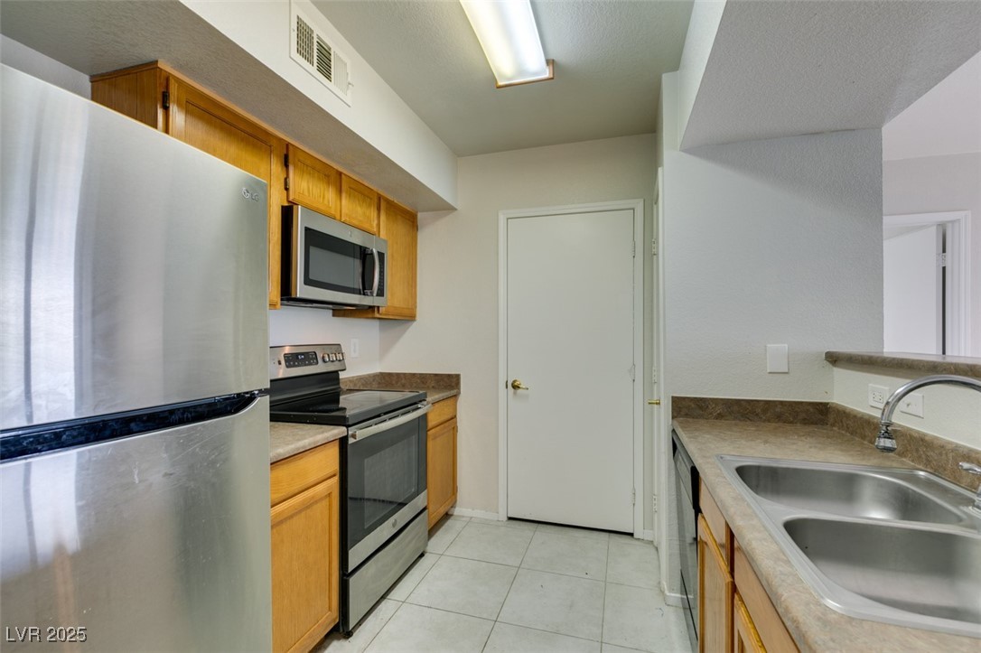6650 West Warm Springs Road, Unit 2118 Las Vegas, NV 89118 - Photo 24 of 42