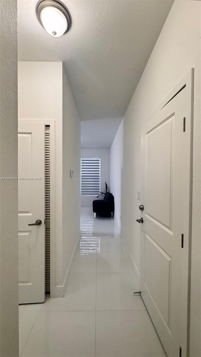 1820 Southwest 144th Avenue Miami, FL 33184 - Photo 4 of 10