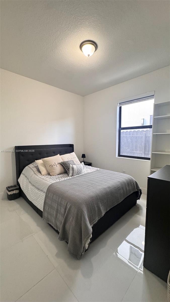 1820 Southwest 144th Avenue Miami, FL 33184 - Photo 7 of 10