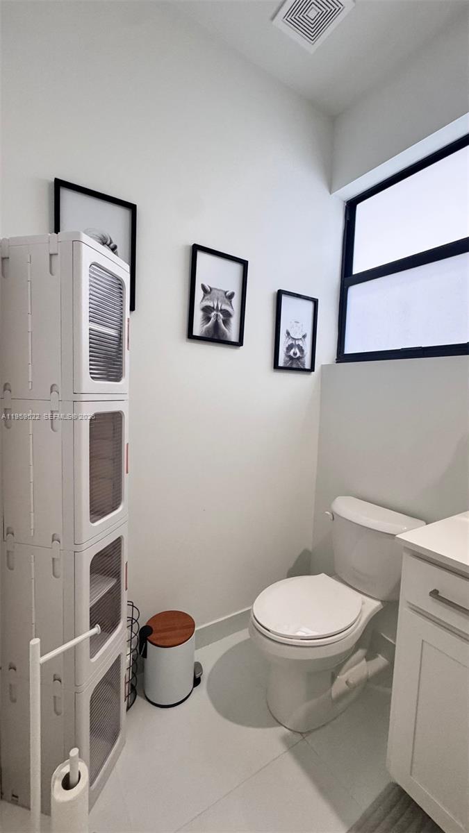 1820 Southwest 144th Avenue Miami, FL 33184 - Photo 9 of 10