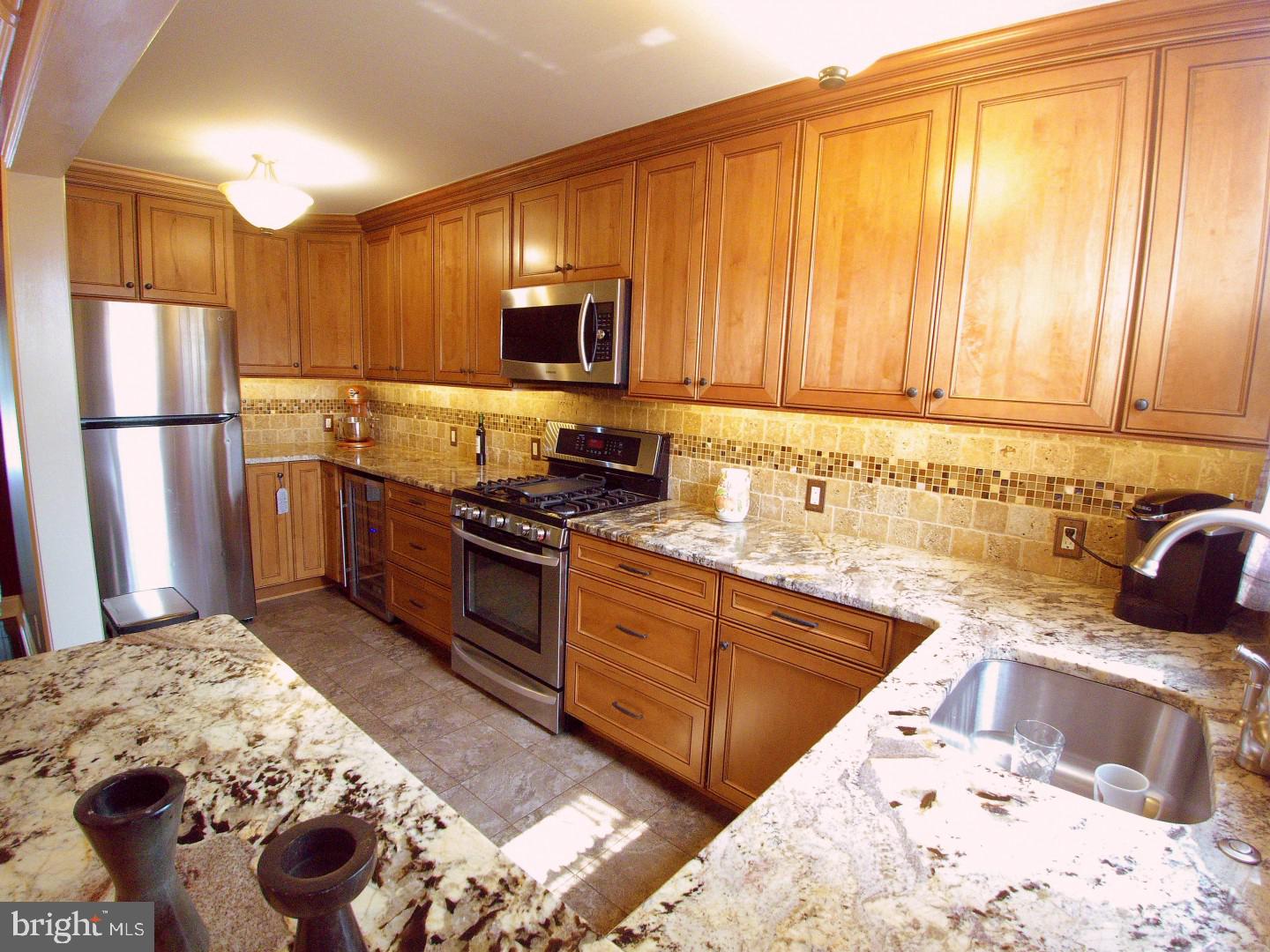 3358 Fordham Road Philadelphia, PA 19114 - Photo 13 of 27 Gallery Image 13
