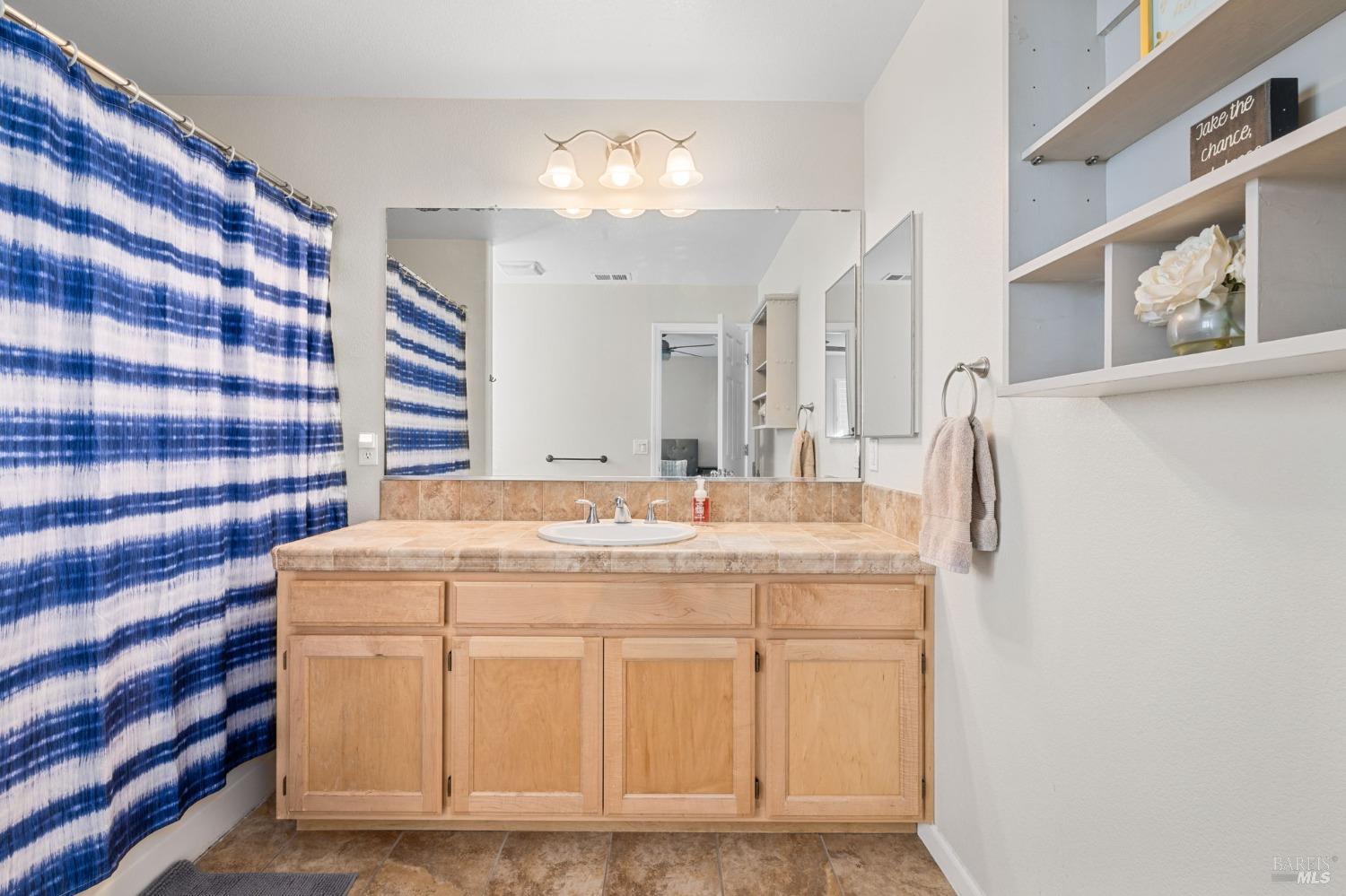 2448 Gilham Way Santa Rosa, CA 95404 - Photo 21 of 39