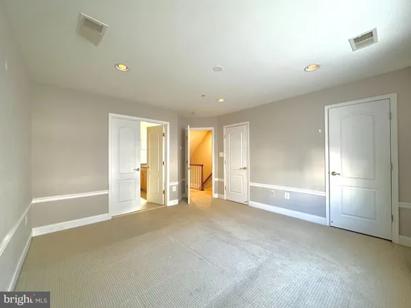 $3,000 | 11837 Regents Park Drive, Germantown, MD 20876
