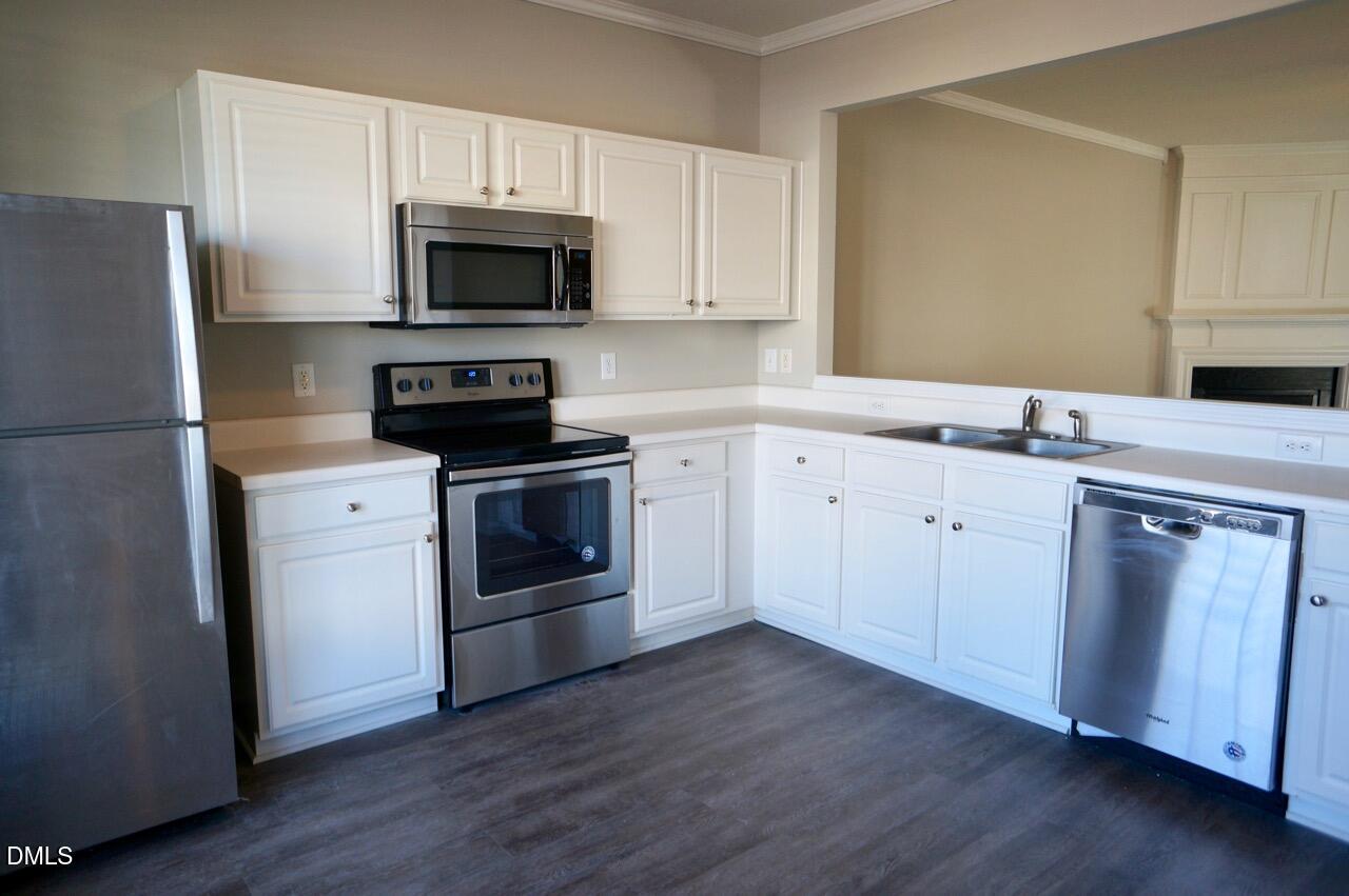 8203 Candelaria Drive Raleigh, NC 27616 - Photo 4 of 14 DSC05750