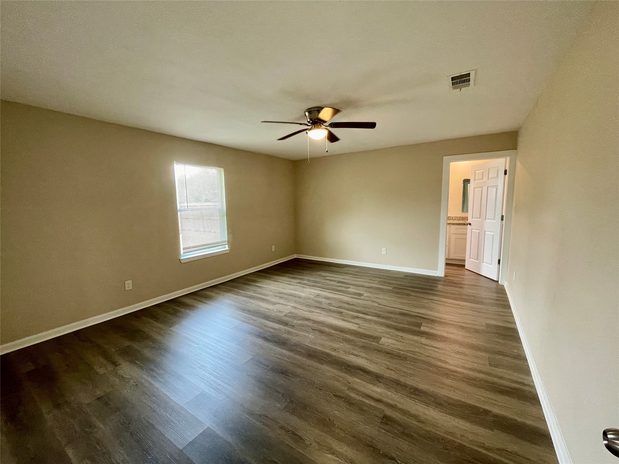 6810 Foster Street Houston, TX 77021 - Photo 19 of 24 Gallery Image 19