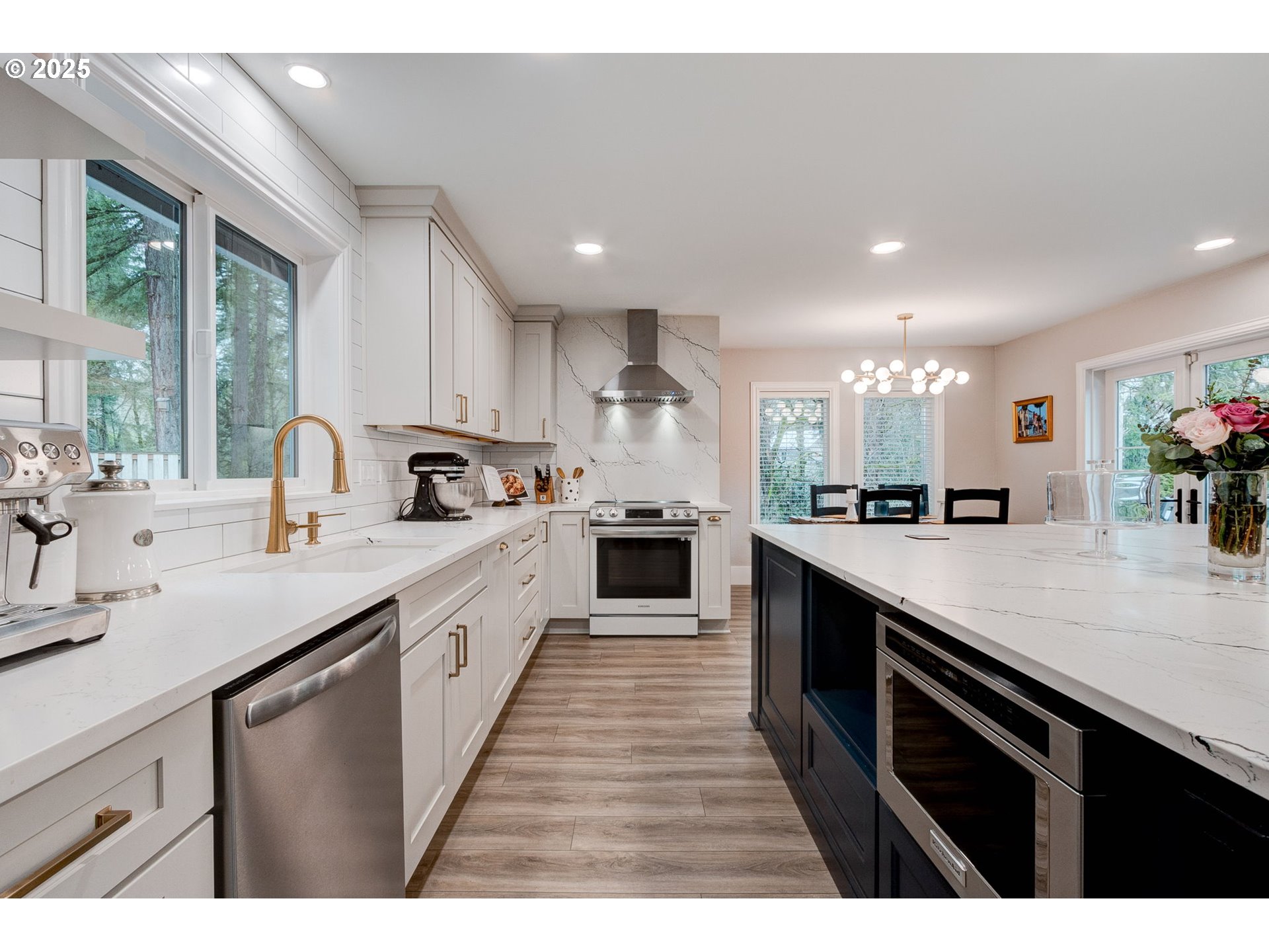 1818 Country Club Road Lake Oswego, OR 97034 - Photo 11 of 48 Gallery Image 11