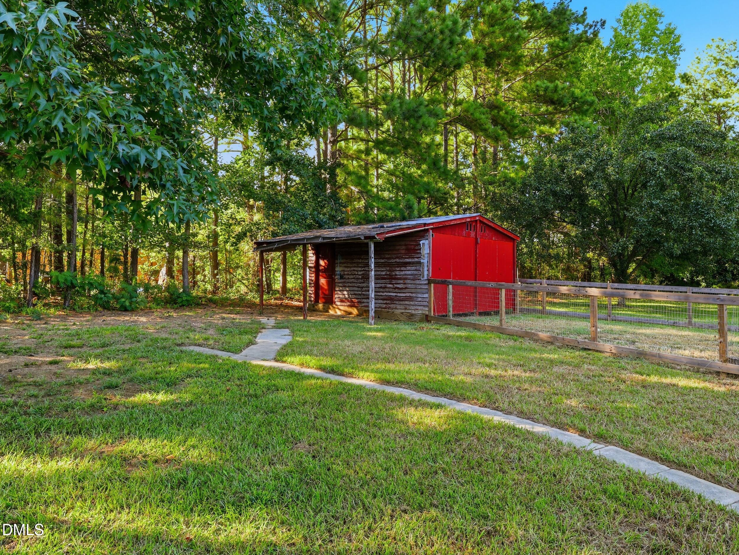 665 Lewis Road Zebulon, NC 27597 - Photo 29 of 33 33_img_0163