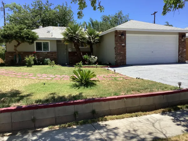 $420,000 | 44014 Fern Avenue, Lancaster, CA 93534