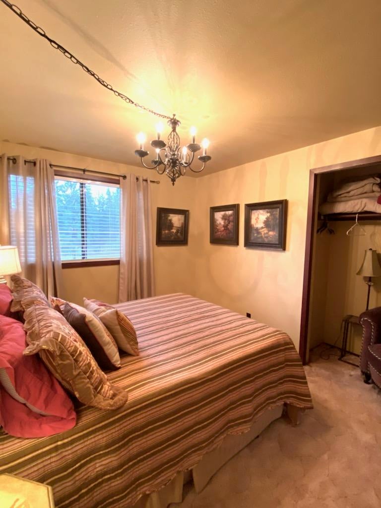 52639 Ammon Road La Pine, OR 97739 - Photo 28 of 33 Ammon Bed