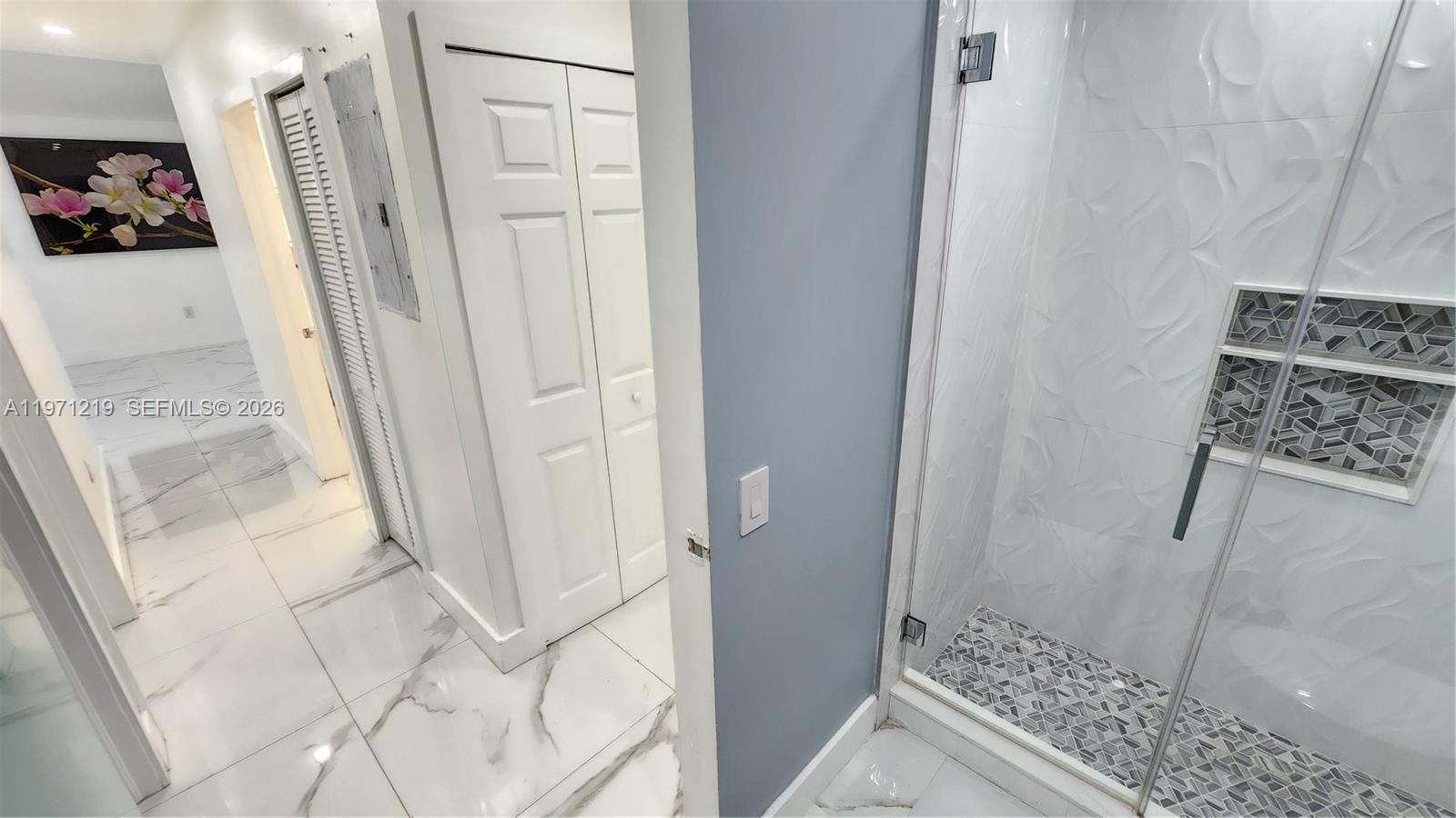 16515 Southwest 97th Street Miami, FL 33196 - Photo 18 of 38 a view of a bathroom
