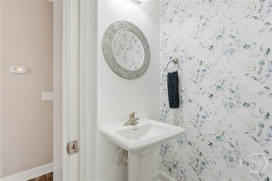 105 Aquaduct Drive Rincon, GA 31326 - Photo 26 of 44 Powder room