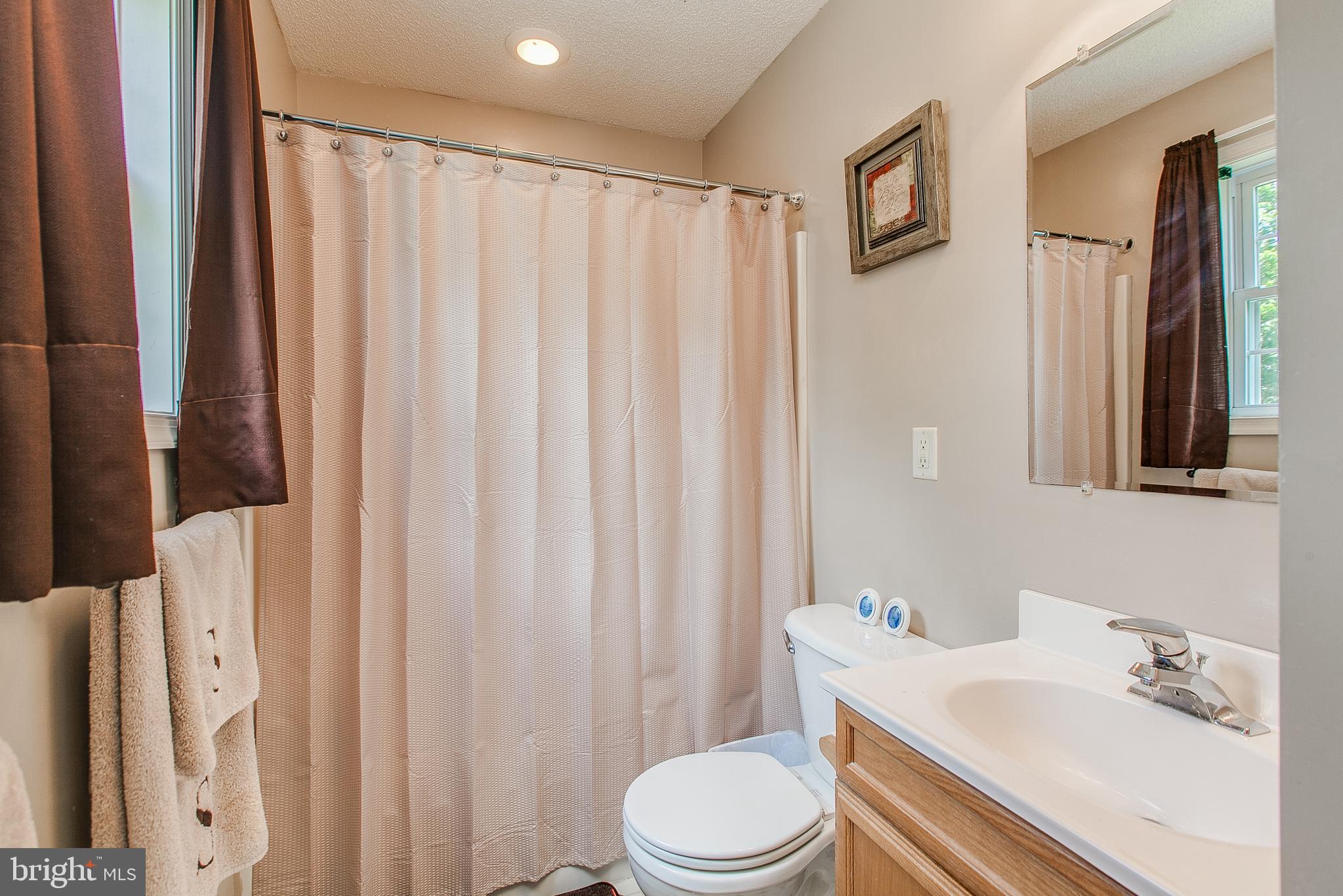 511 Burns Street Ranson, WV 25438 - Photo 9 of 20 Master Bathroom Suite