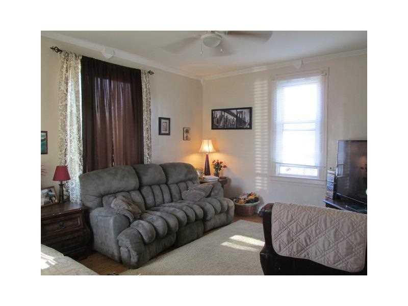 Living Room. 