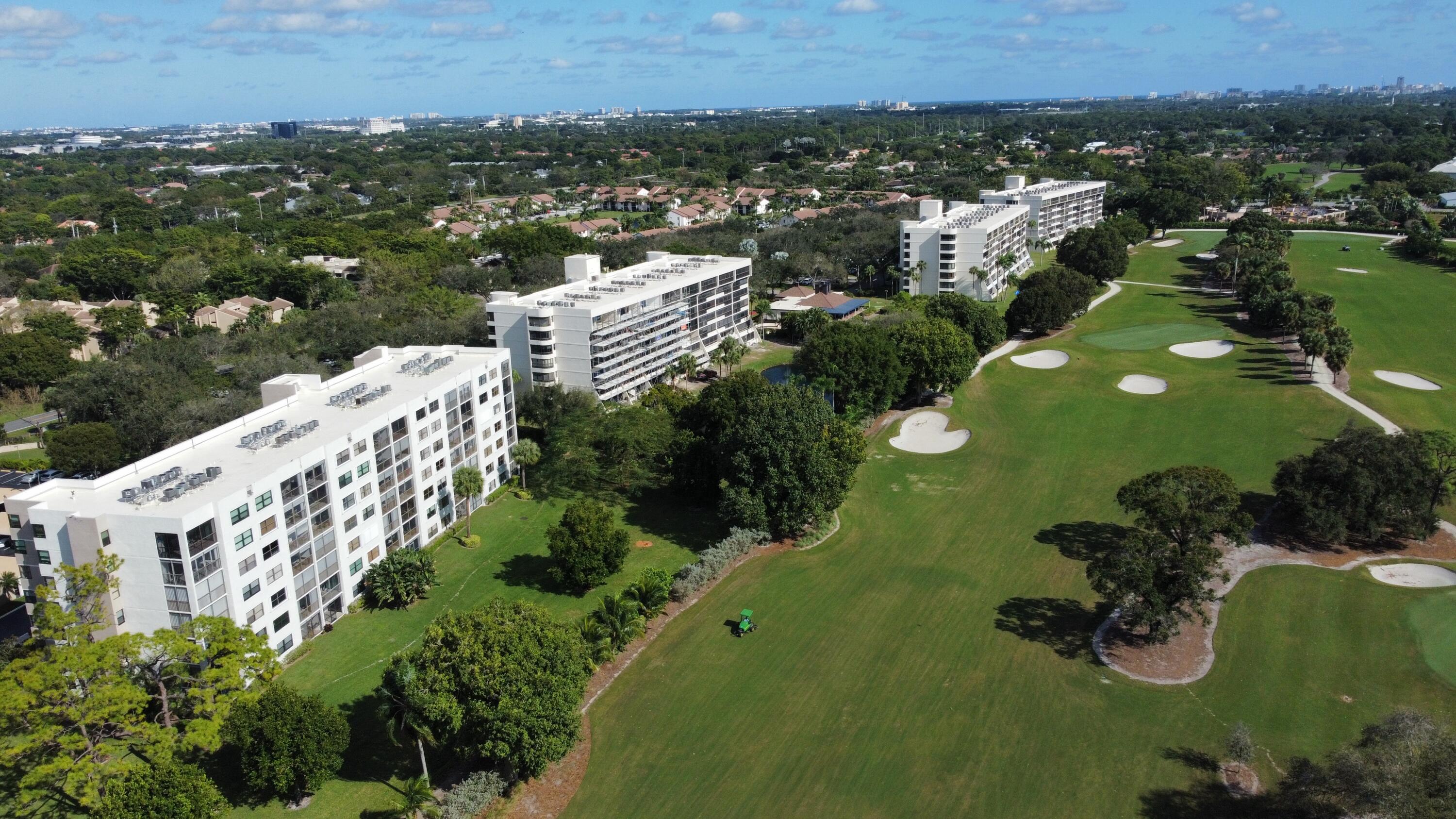 6662 Boca Del Mar Drive, Unit 111 Boca Raton, FL 33433 - Photo 28 of 39 ON A WONDERFUL GOLF COURSE