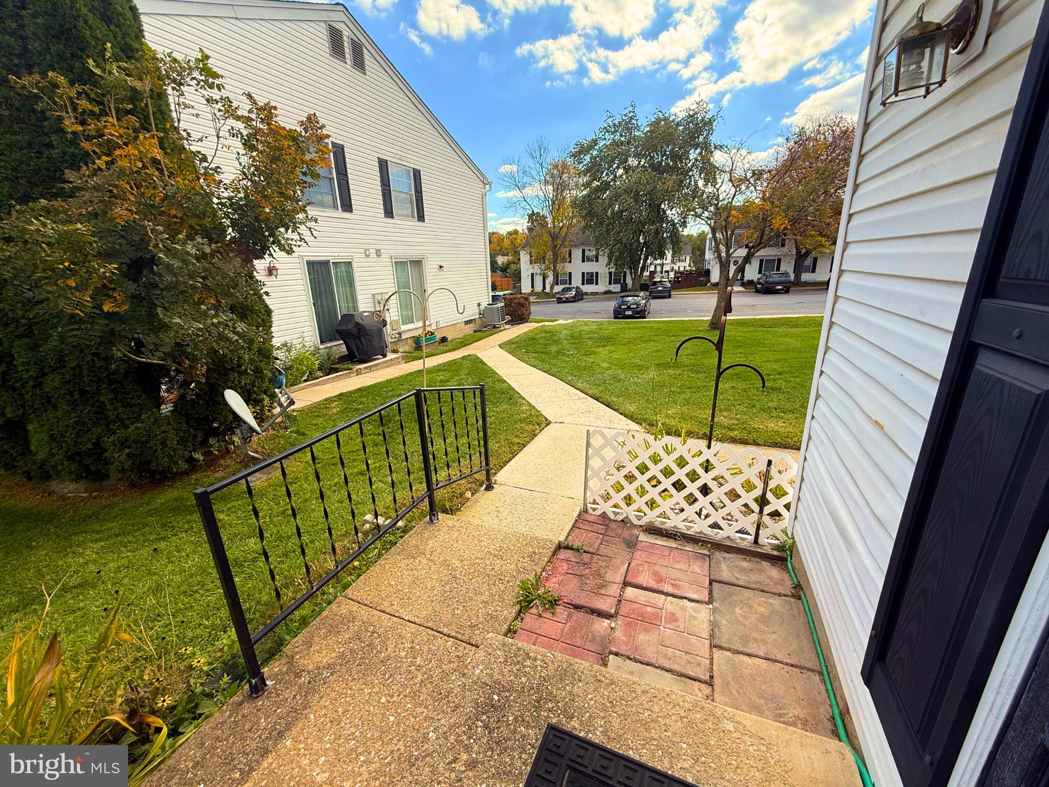 5 Coliston Road, Unit C Reisterstown, MD 21136 - Photo 38 of 39 a view of a house with backyard and sitting area
