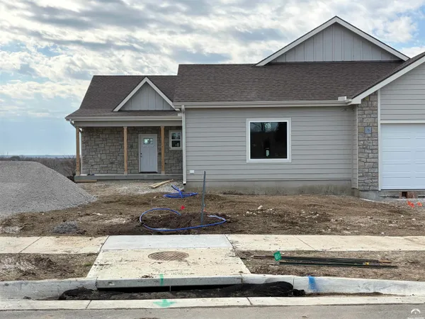 $449,000 | 5901 Maggie Way, Lawrence, KS 66049