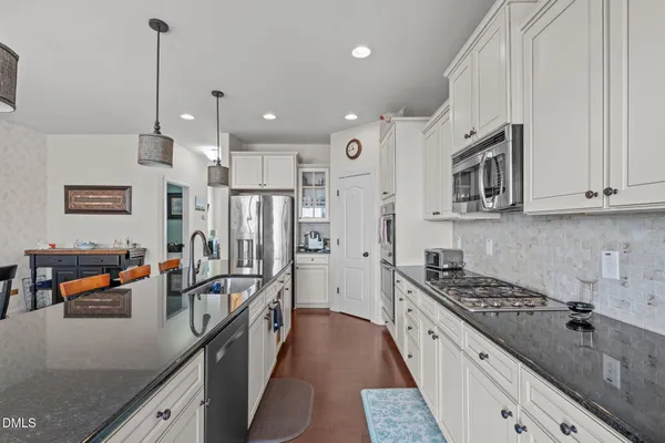 $375,000 | 6031 Kentworth Drive, Holly Springs, NC 27540
