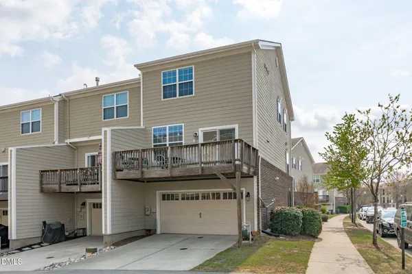 $375,000 | 6031 Kentworth Drive, Holly Springs, NC 27540