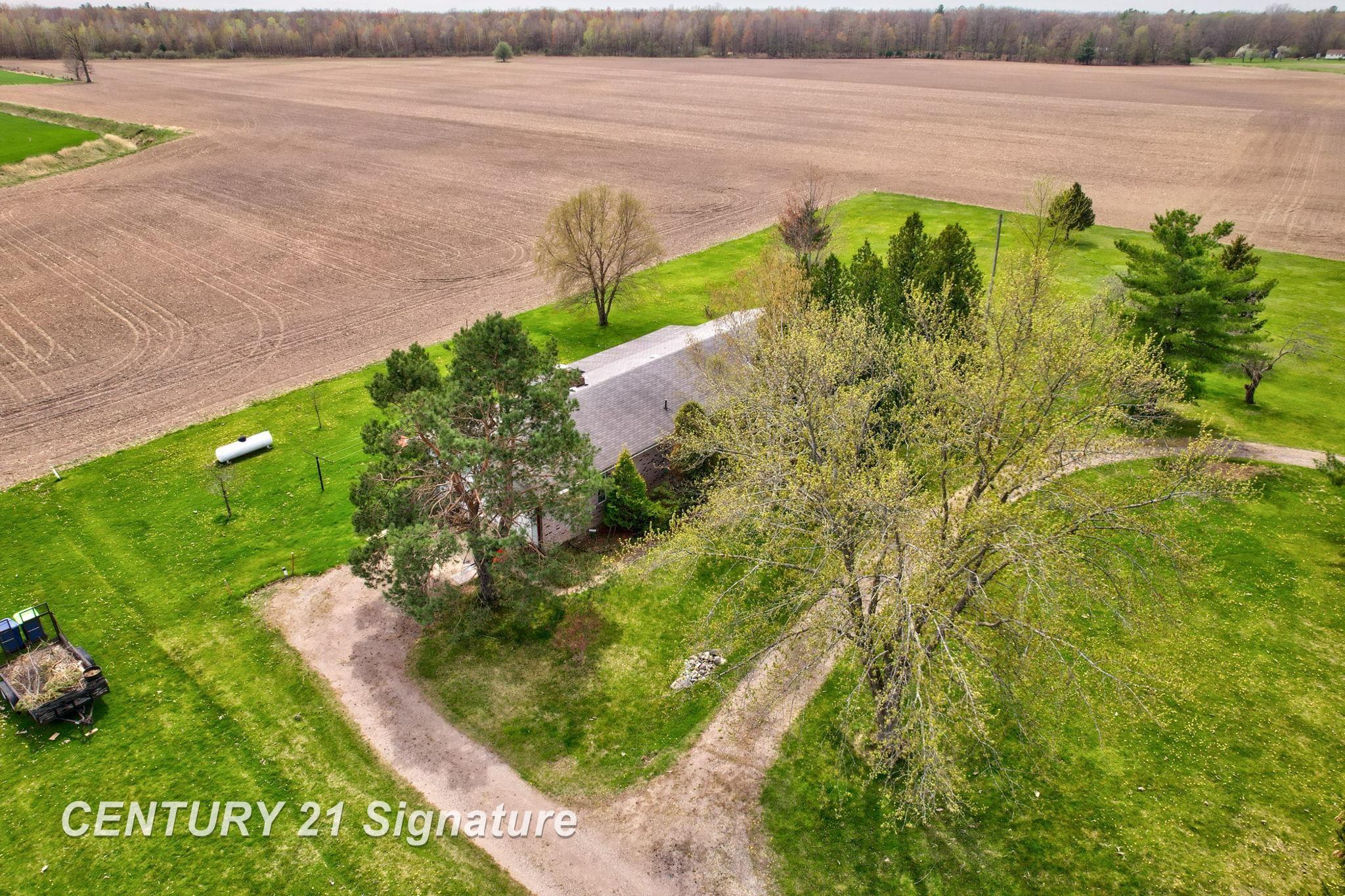 12595 Brant Road St. Charles, MI 48655 - Photo 32 of 43