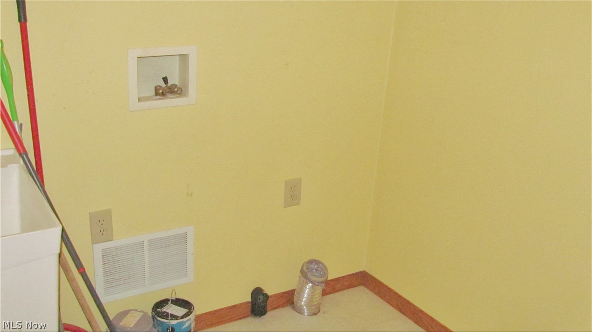 121 Joshua Drive Rittman, OH 44270 - Photo 21 of 32 1st Floor Laundry Room