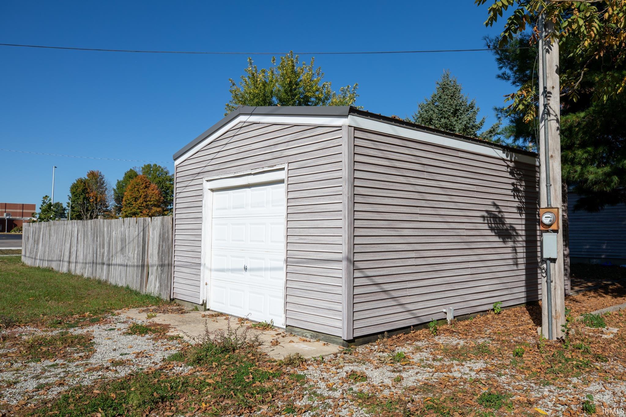 404 Yearick Street Argos, IN 46501 - Photo 4 of 18