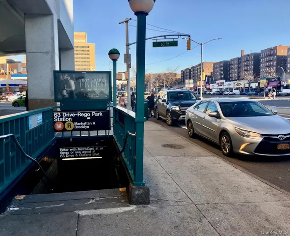 $2,100 | 84-06 63rd Avenue, Unit 2 | Middle Village