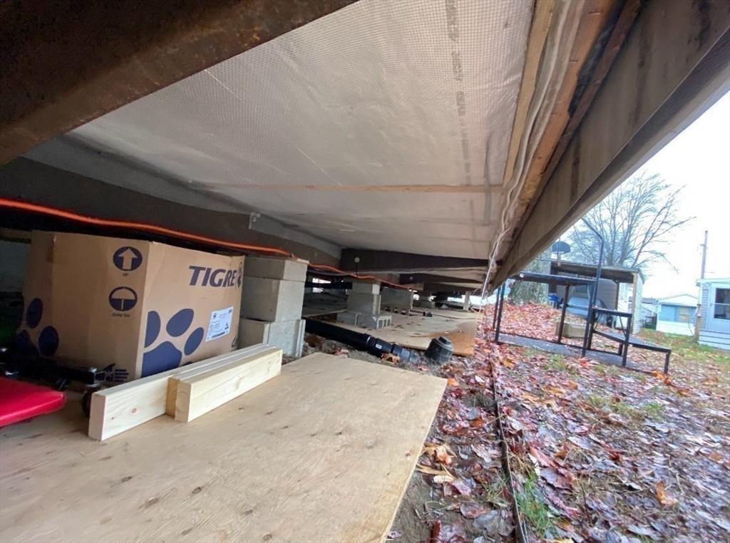 557 Southwest Cutoff, Unit 55 Worcester, MA 01607 - Photo 16 of 24