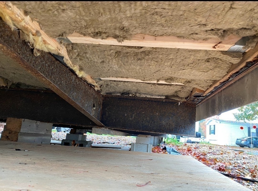 557 Southwest Cutoff, Unit 55 Worcester, MA 01607 - Photo 22 of 24