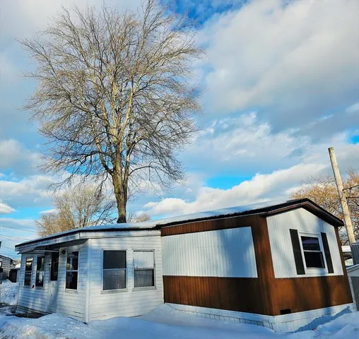 $139,999 | 557 Southwest Cutoff, Unit 55, Worcester, MA 01607