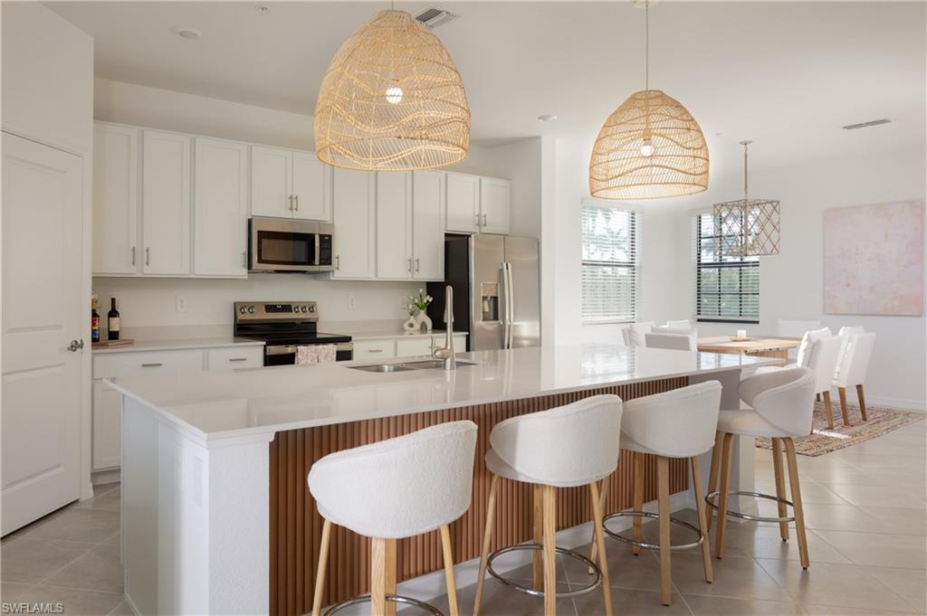 5632 Summit Pointe Circle, Unit 103 Bradenton, FL 34210 - Photo 2 of 28