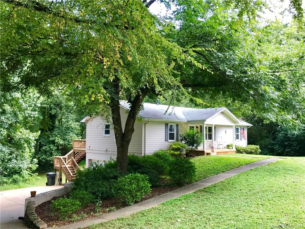 318 Willis Road Dallas, NC 28034 - Photo 1 of 23 Gallery Image 1