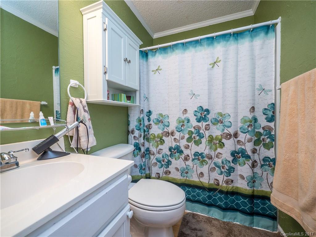 318 Willis Road Dallas, NC 28034 - Photo 13 of 23 Gallery Image 13
