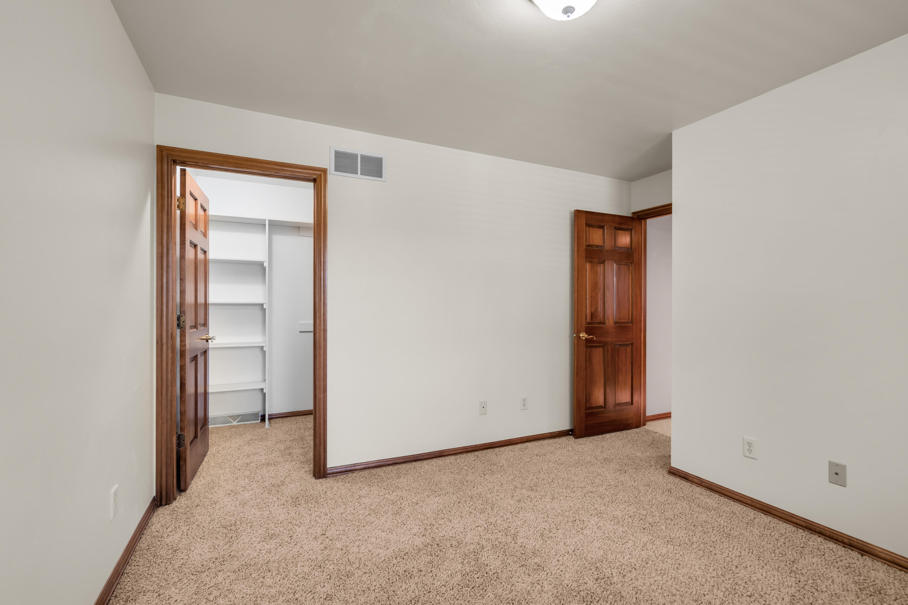 3445 Edinburgh Road Green Bay, WI 54311 - Photo 26 of 34 Bedroom 3