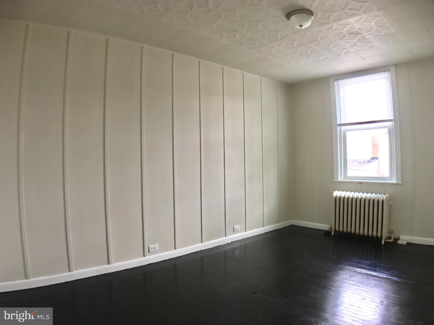 36 Sunshine Road Upper Darby, PA 19082 - Photo 11 of 17 Bedroom - Main