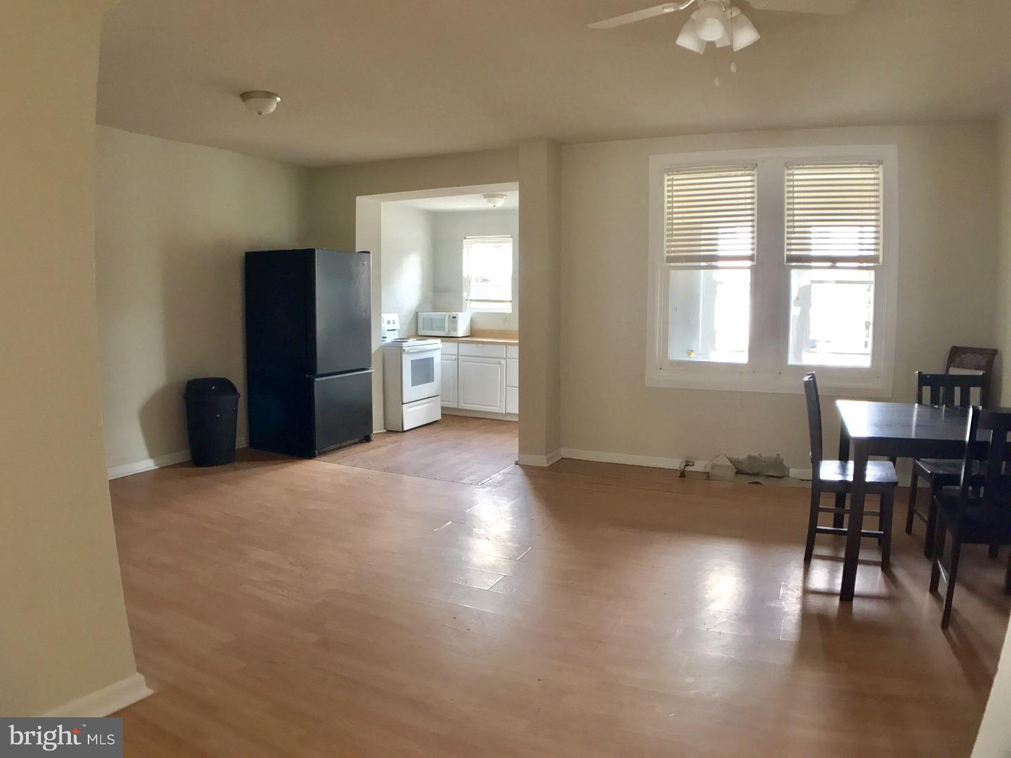 36 Sunshine Road Upper Darby, PA 19082 - Photo 6 of 17 Dining Room