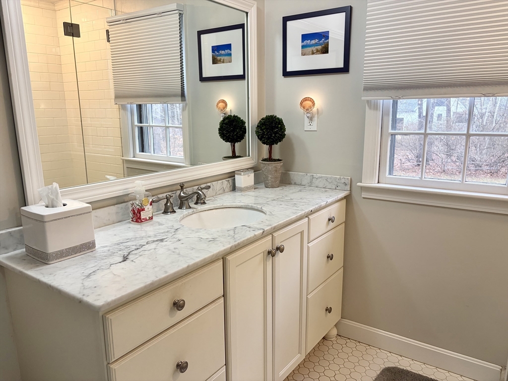 2 Baron Way Littleton, MA 01460 - Photo 23 of 34