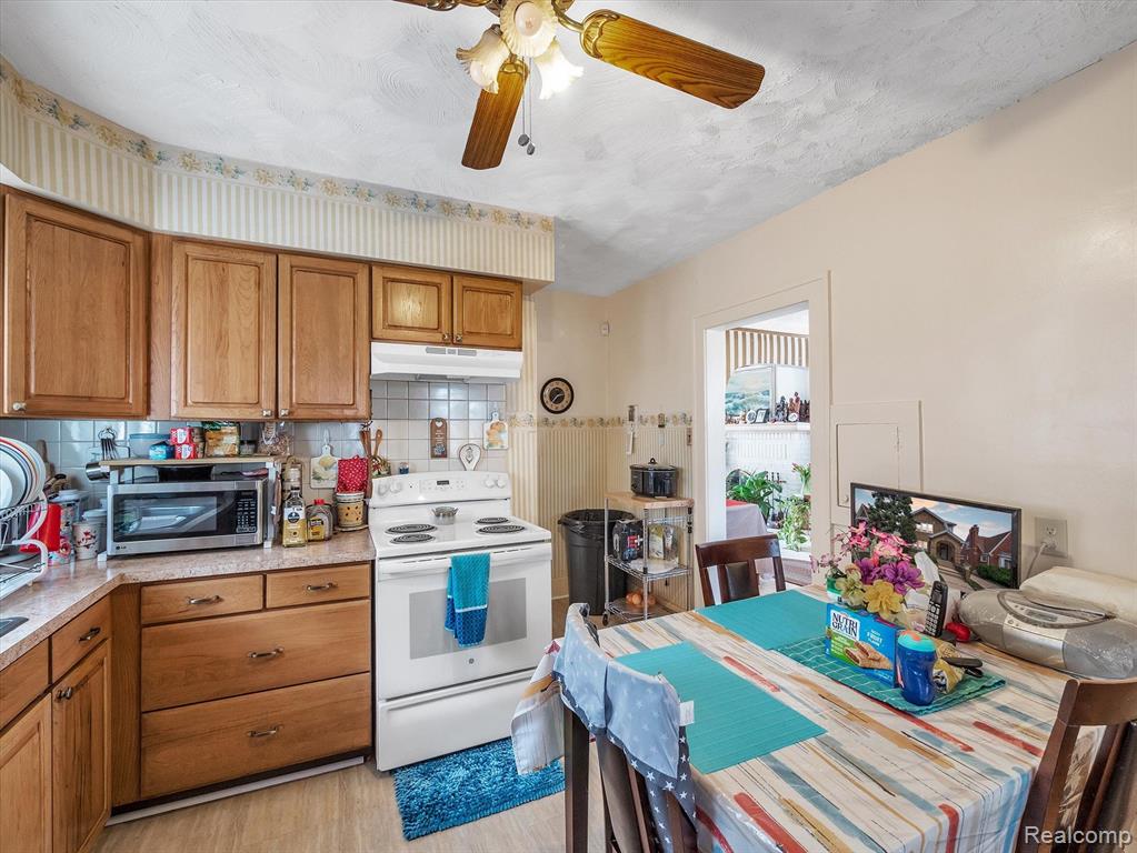3472 Yorkshire Road Detroit, MI 48224 - Photo 18 of 44
