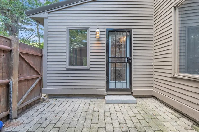 $1,295,000 | 8 Brookside Road, Middleton, MA 01949