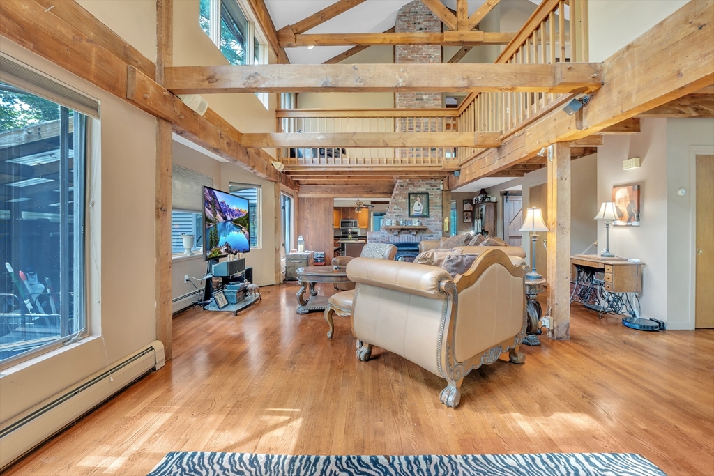 8 Brookside Road Middleton, MA 01949 - Photo 6 of 42 Gallery Image 6