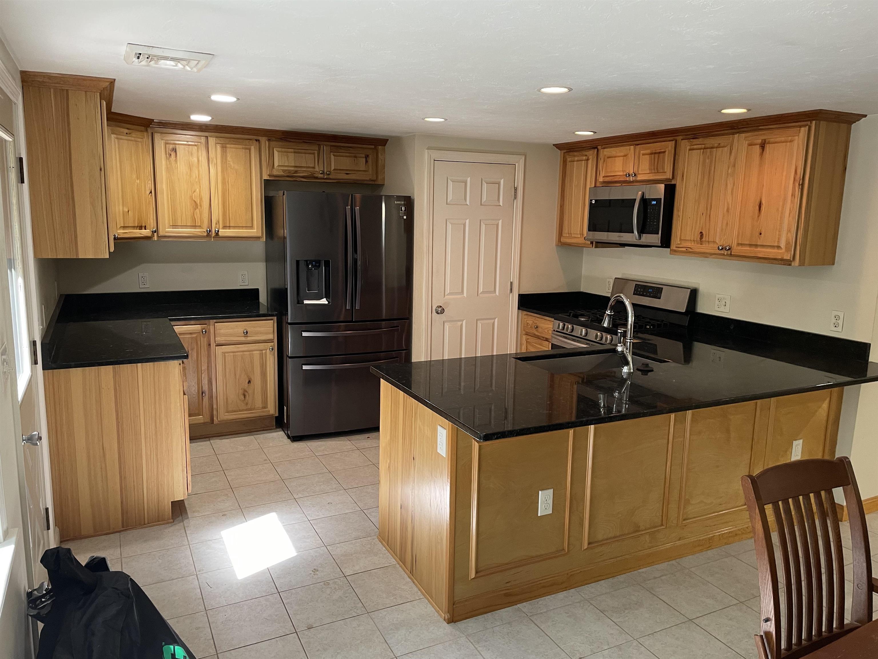 134 Concord Road Lee, NH 03861 - Photo 2 of 19