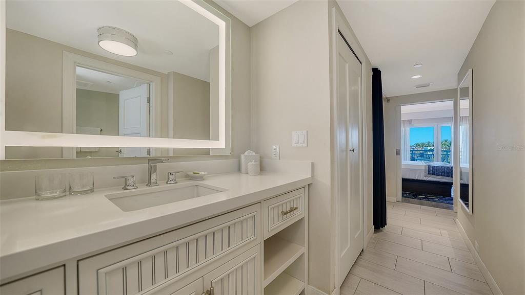 225 Sands Point Road, Unit 7205 Longboat Key, FL 34228 - Photo 17 of 30