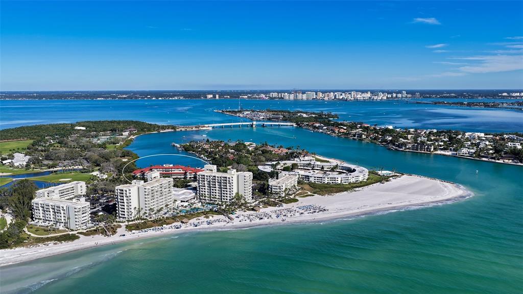 225 Sands Point Road, Unit 7205 Longboat Key, FL 34228 - Photo 3 of 30