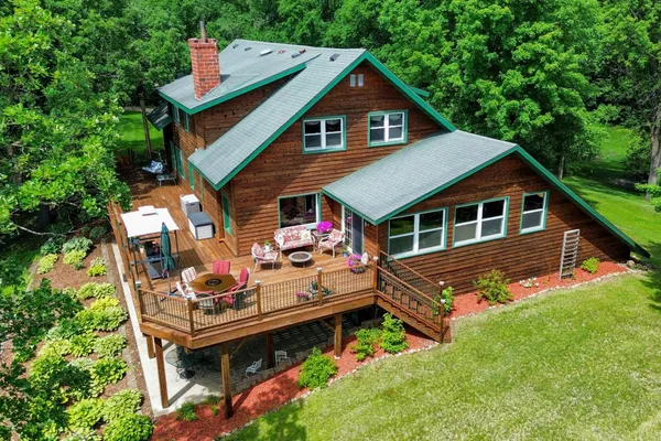 $875,000 | 15928 Lake Koronis Road, Paynesville, MN 56362