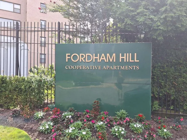 $286,000 | 6 Fordham Hill Ovl, Unit 2G | University Heights