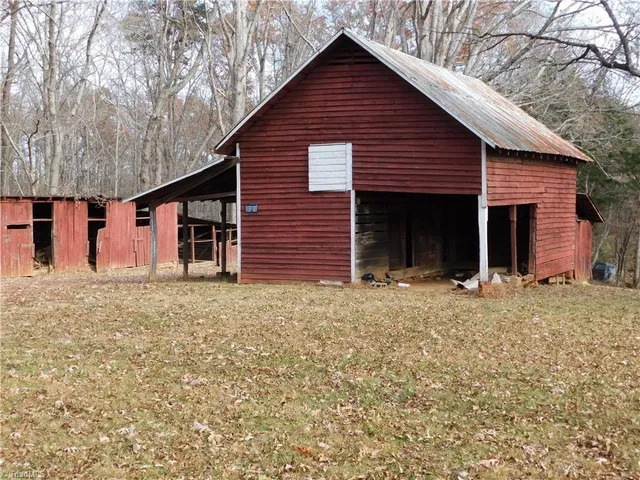 $450,000 | 652 Johnson Ridge Road, Elkin, NC 28621