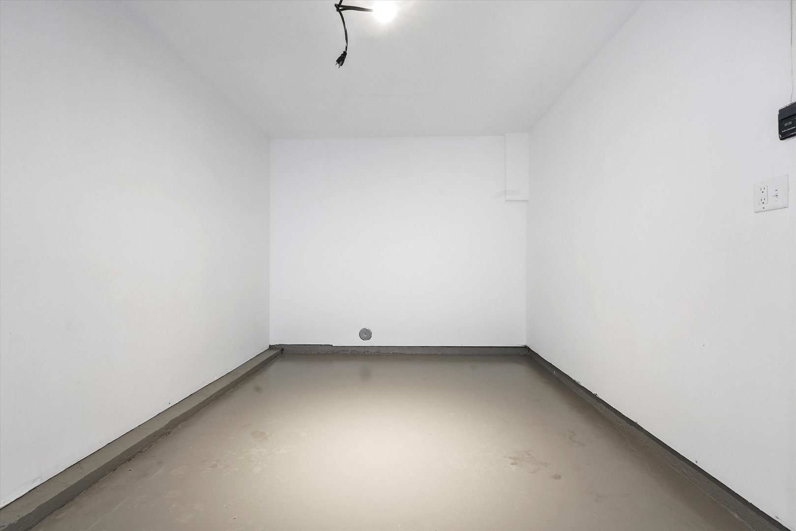 210 Mill Stream Drive Bolingbrook, IL 60440 - Photo 36 of 39 a view of room