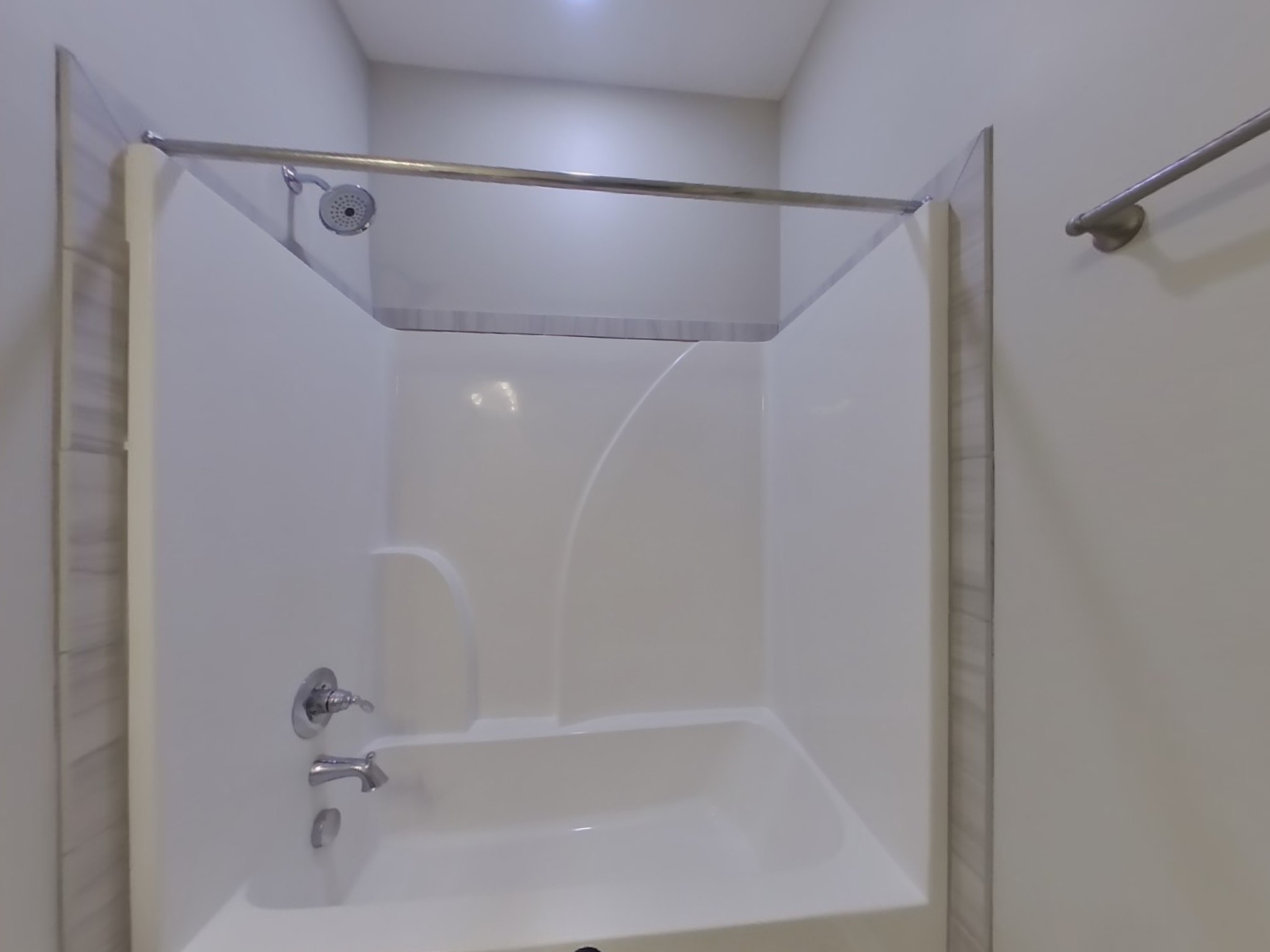 825 Ellyson Drive Spring Hill, TN 37174 - Photo 16 of 17 a bathroom with a bathtub