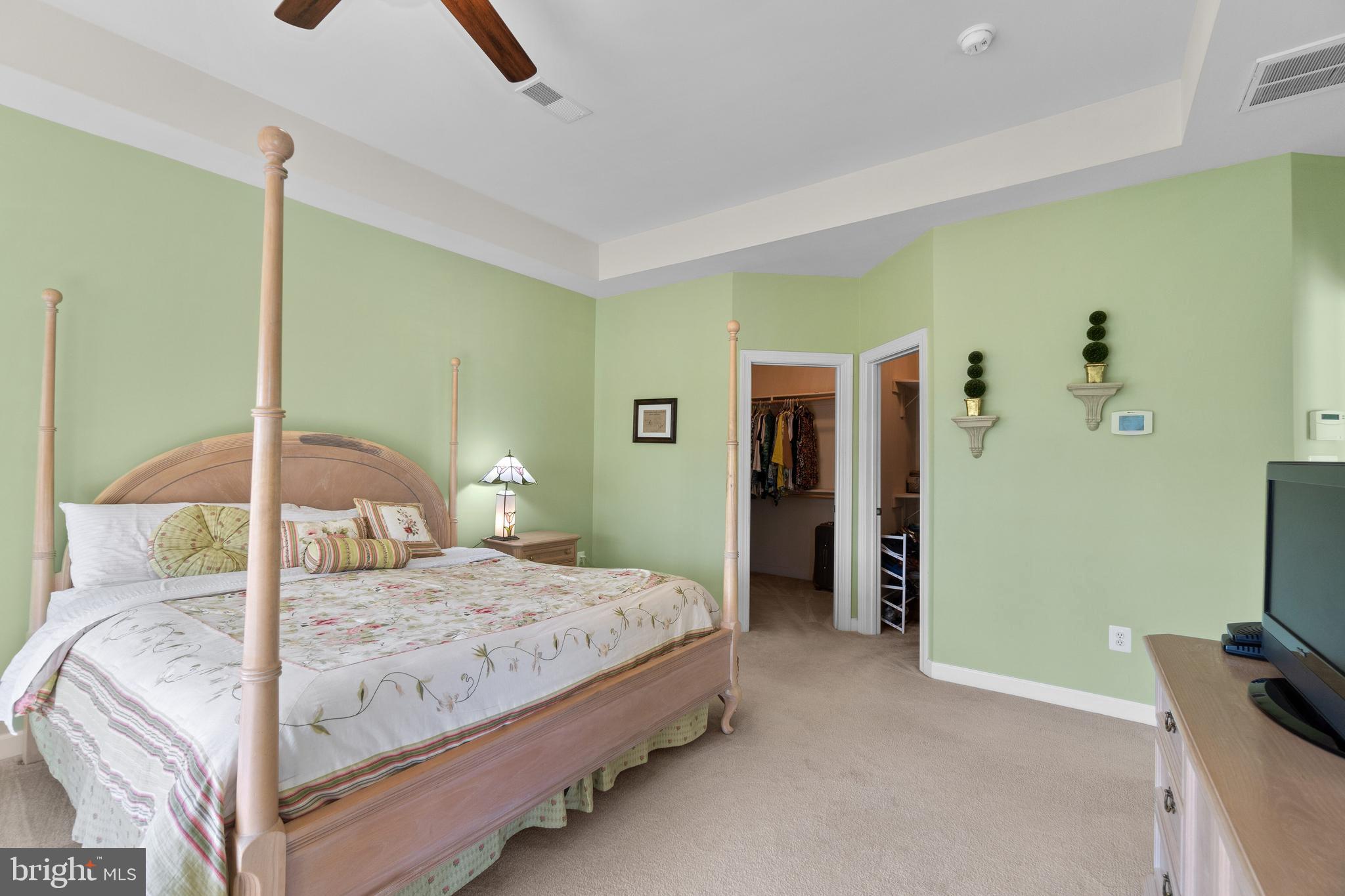 705 Pilot House Drive Annapolis, MD 21401 - Photo 32 of 58 Owner's bedroom